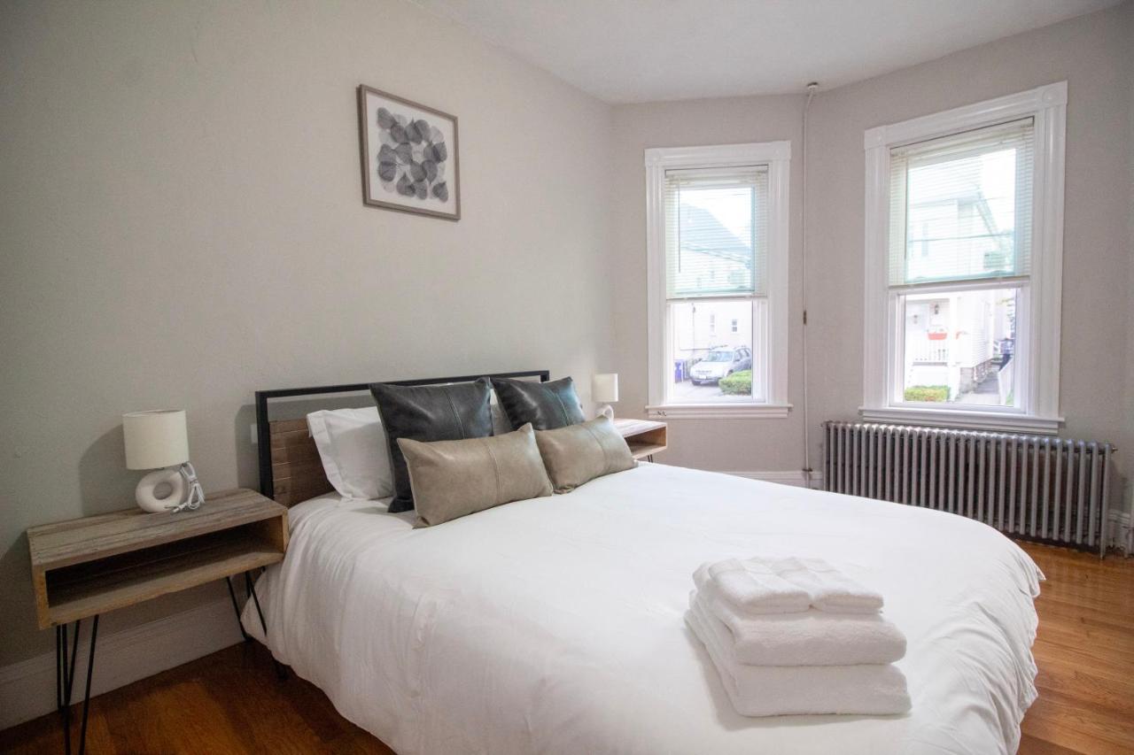 2 Bedroom Condo Close To Boston And Cambridge With Free Parkings Exterior foto